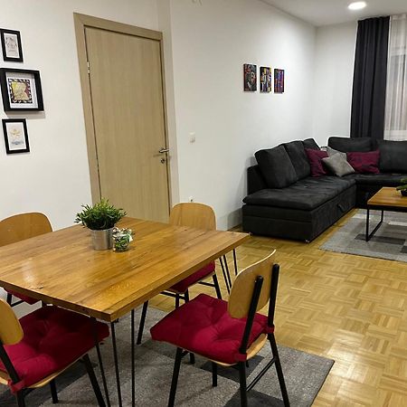 For5 Apartman Ðakovo Kültér fotó