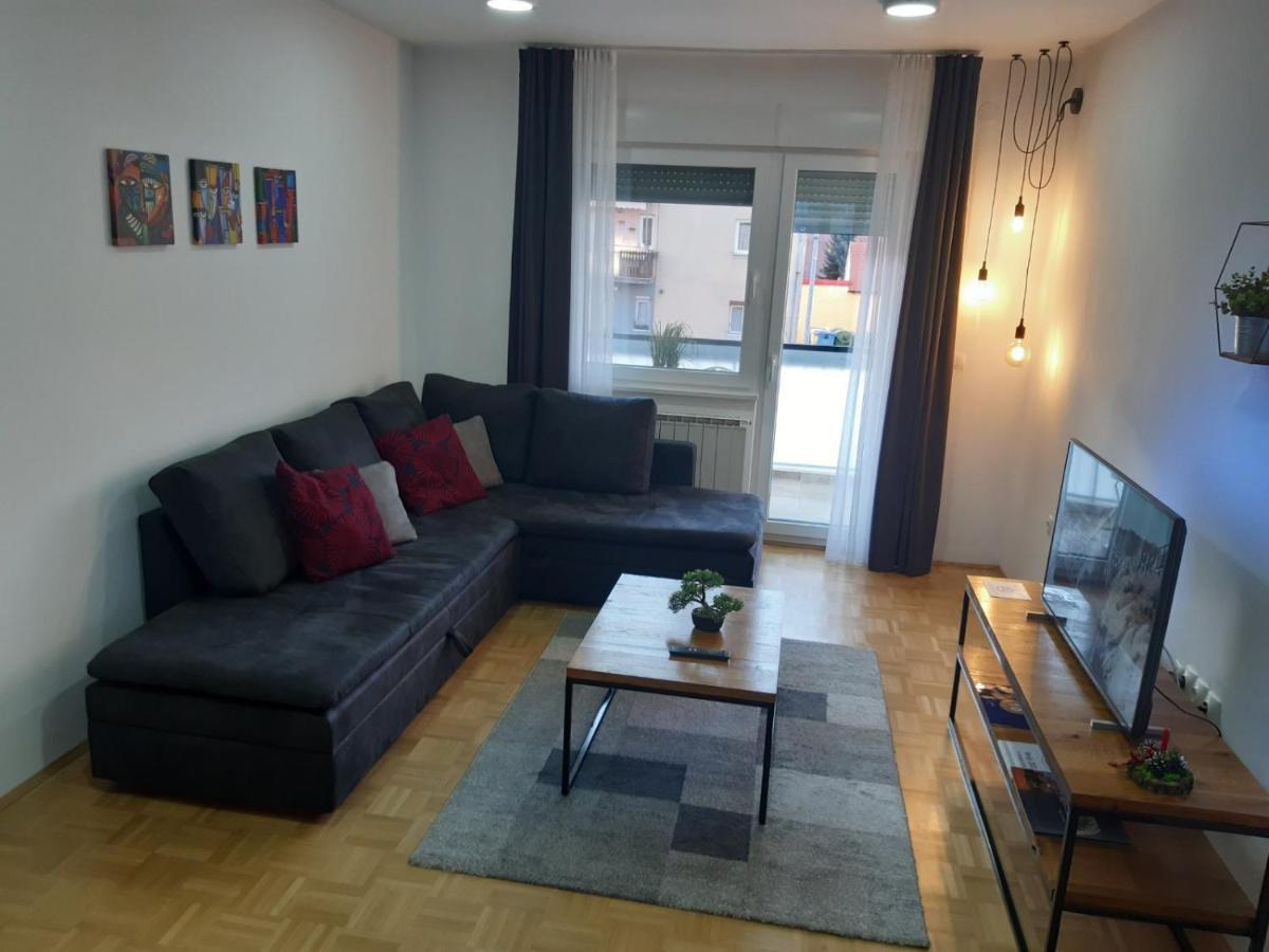 For5 Apartman Ðakovo Kültér fotó