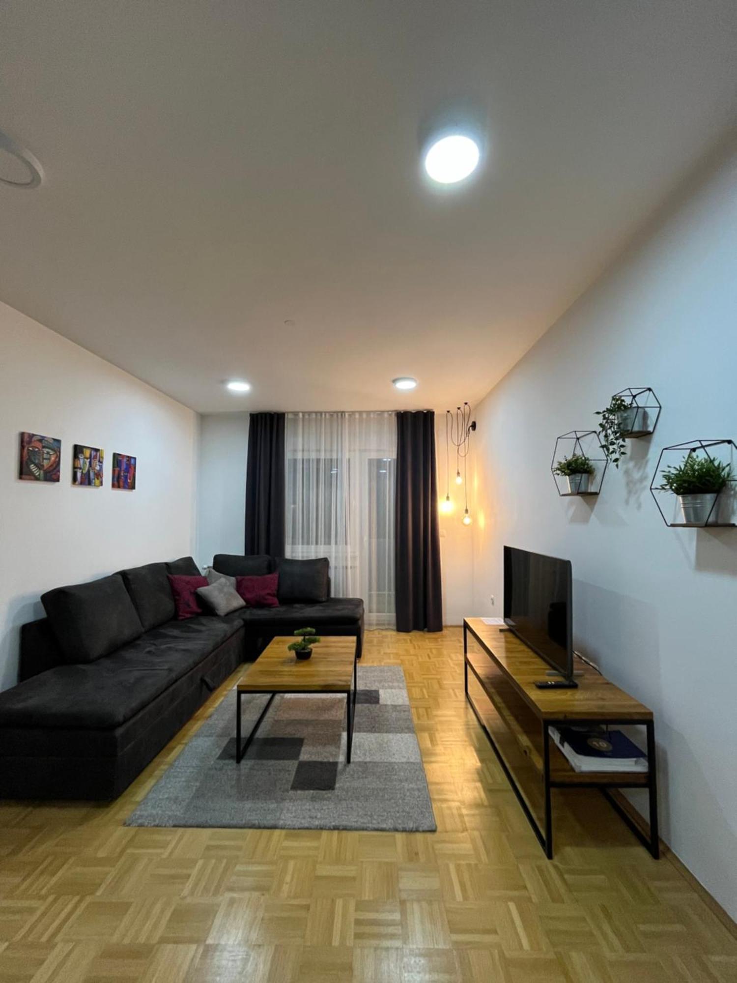 For5 Apartman Ðakovo Kültér fotó